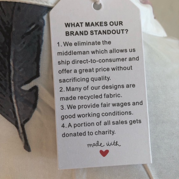 Patterned Button Down Long Sleeve blouse - Picture 5 of 7